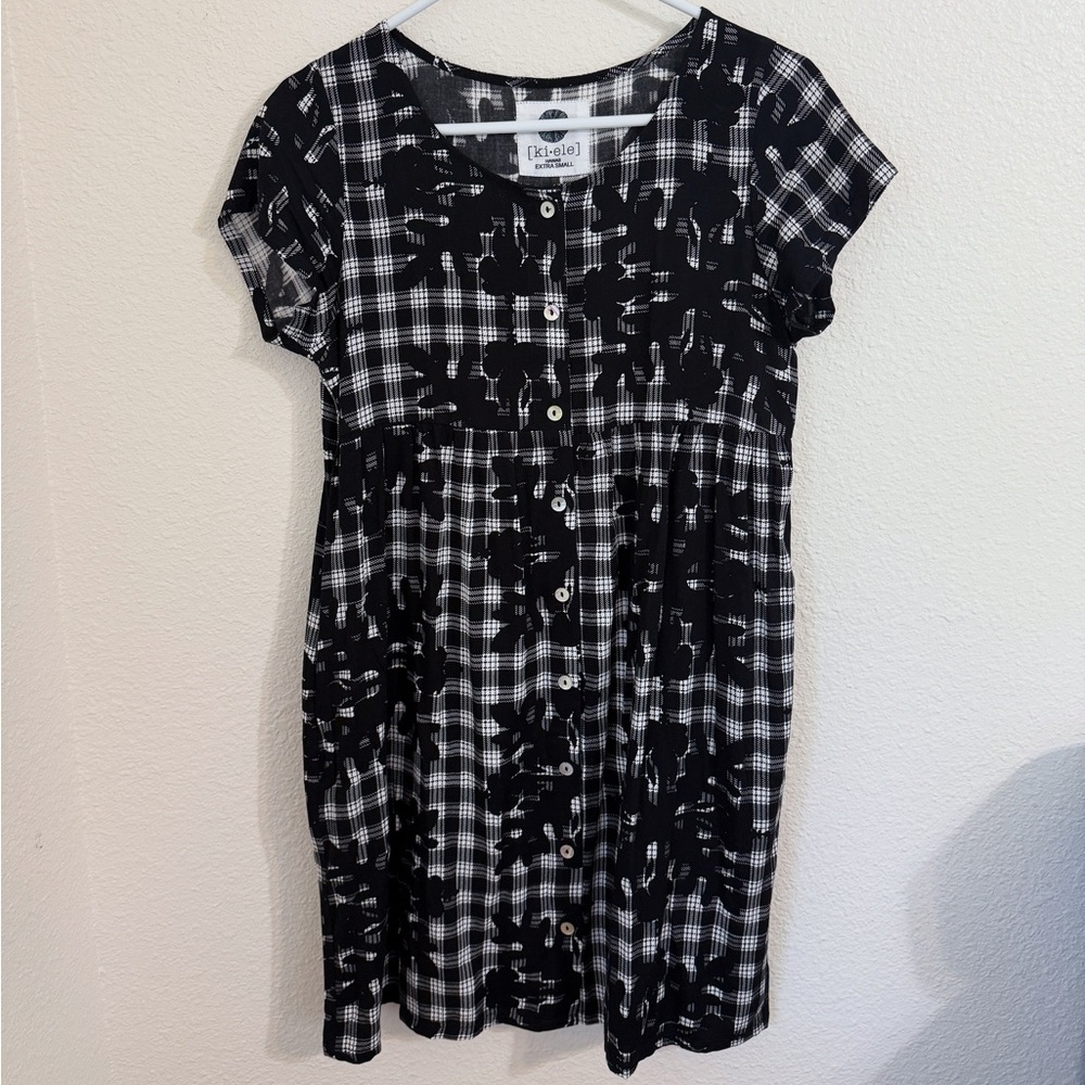 Kiele Babydoll Dress Hibiscus Hawaiian Quilt - Black Palaka Plaid